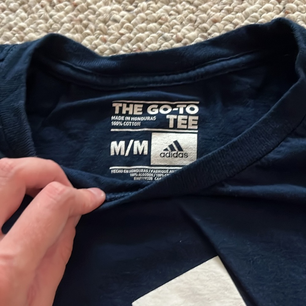 Adidas Tshirt - Picture 3 of 3
